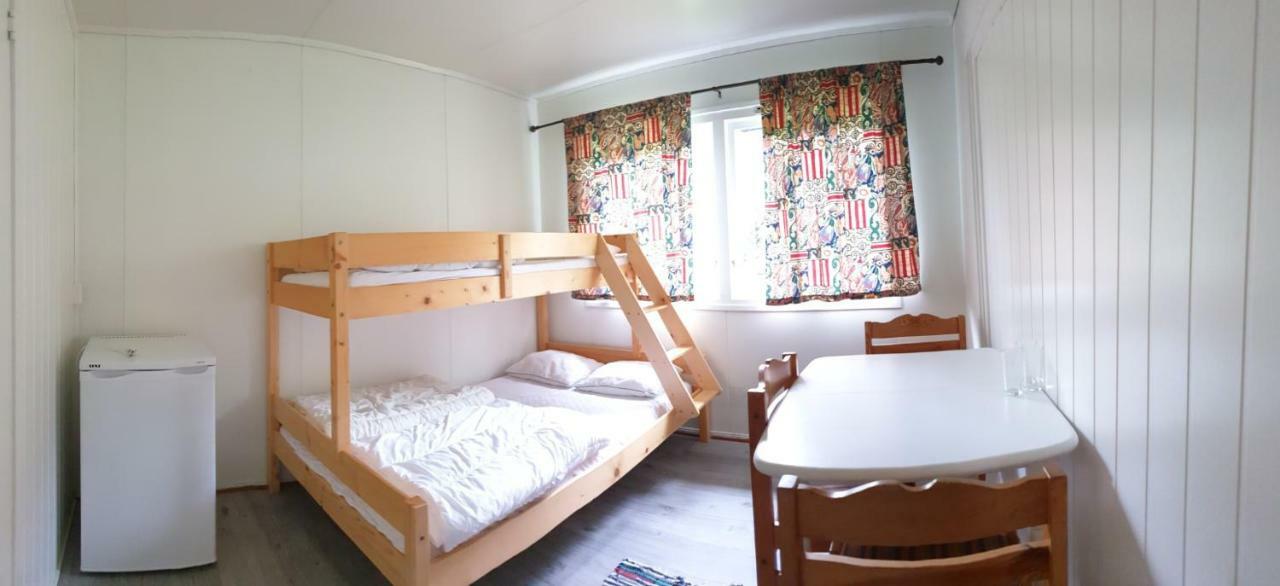 Romsdalseggen Camping Isfjorden エクステリア 写真
